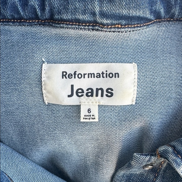 Reformation The Isa Light Blue Wash Denim Button Down Shirt Jacket Size 6 - Picture 7 of 8